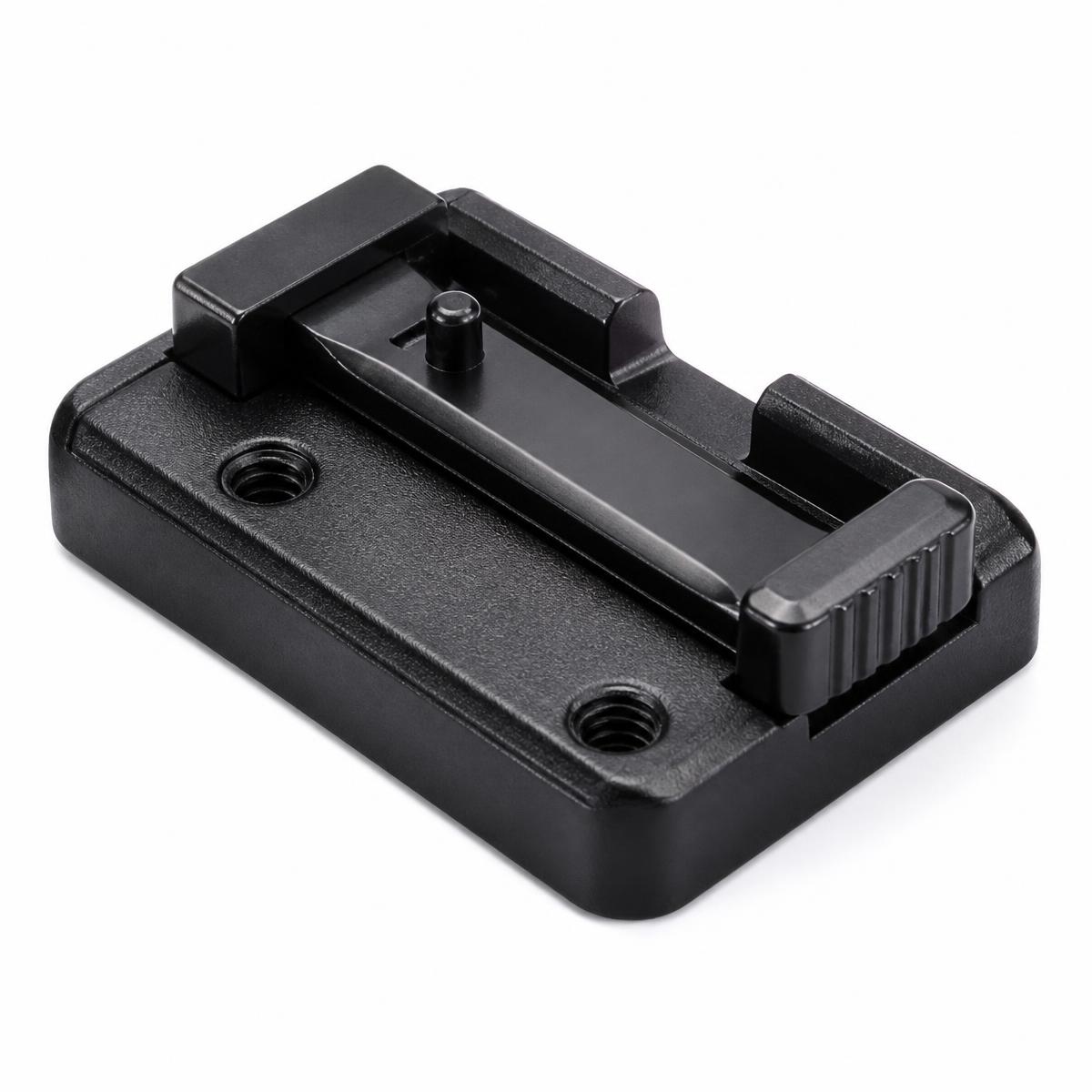 Close-up of the Life C-Port retention bar mechanism